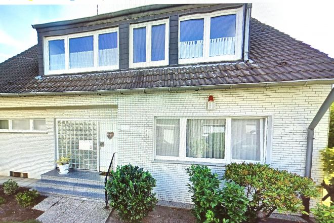 Freistehendes Einfamilienhaus mit lebenslangem und unentgeltlichem Wohnrecht in Oberhausen Dümpten zu verkaufen!