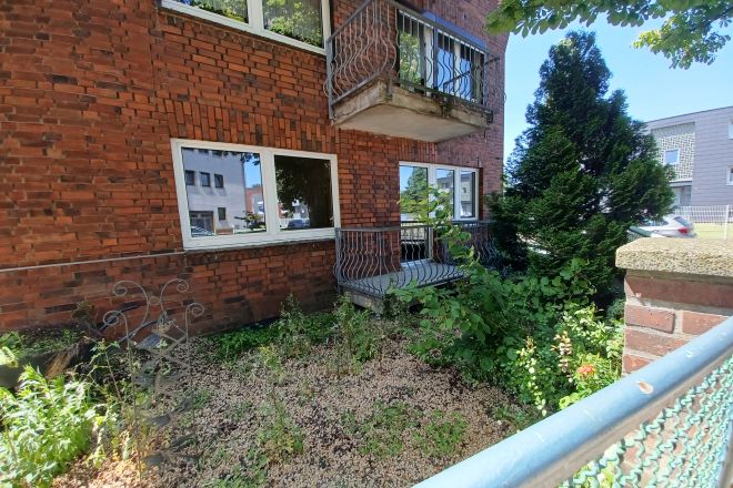 Raumwunder:  Eigentumswohnung mit Balkon im Erdgeschoss in Oberhausen-Sterkrade