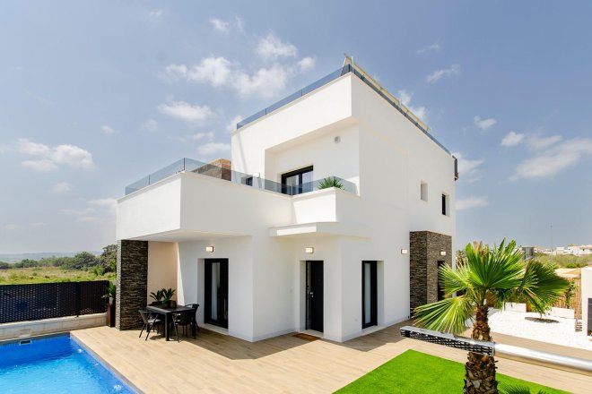NEU GEBAUTE VILLEN IM VISTABELLA GOLF RESORT