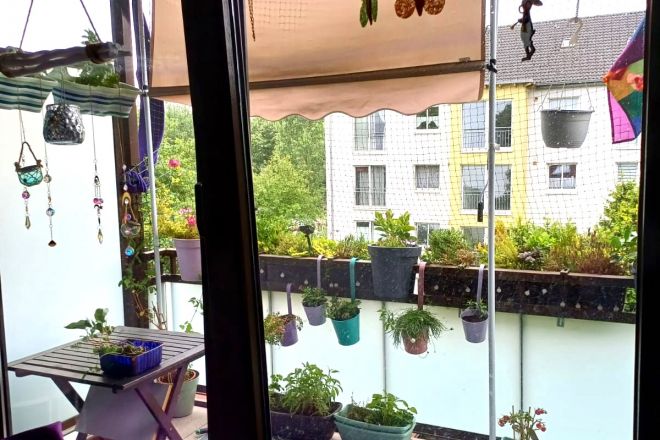 Gepflegte Wohnung im 2.OG (rechts) in Königshardt, zu verkaufen!